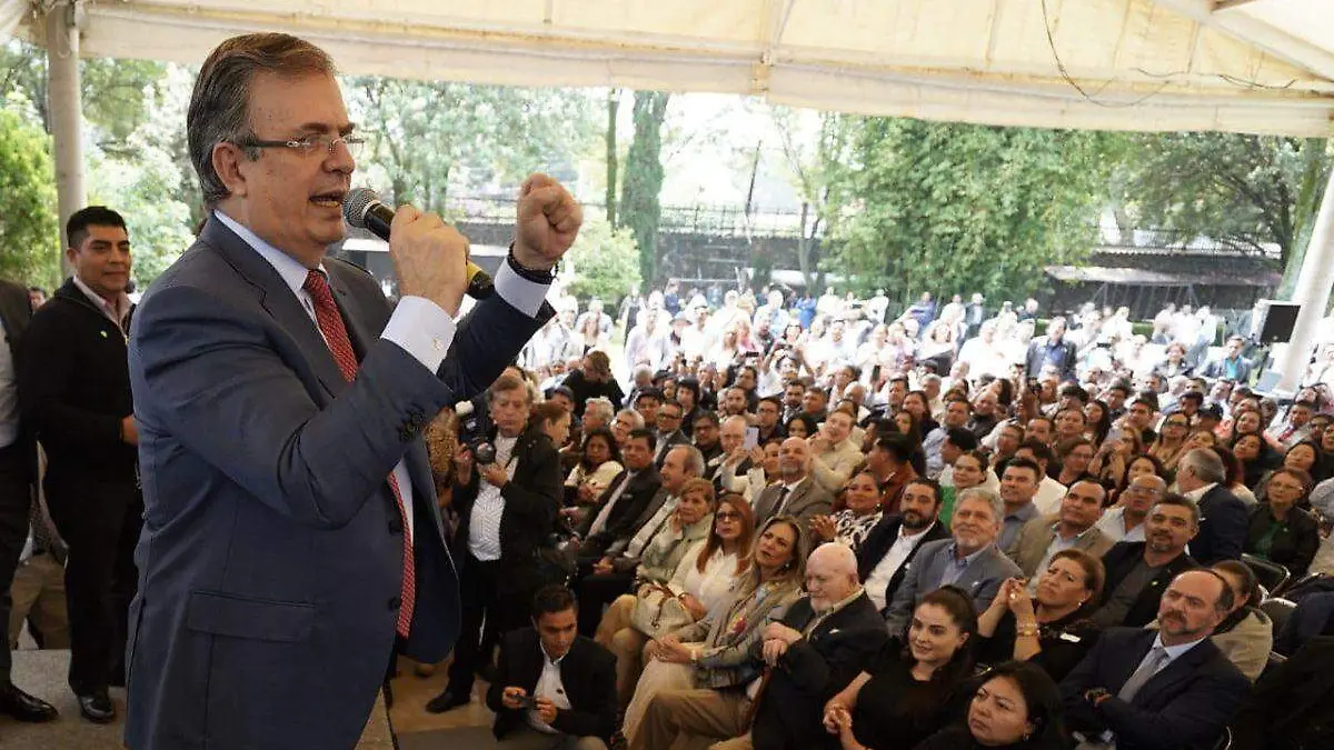 Marcelo Ebrard (2)